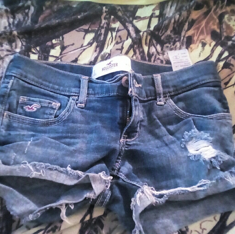 Hollister jean shorts